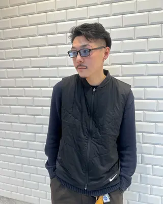 ショート カラー メンズ 半個室サロン🫧 ササキアヤカのヘアスタイル