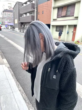 ミディアム カラー 🌟小顔カット🌟 レイヤーカットボブのヘアスタイル
