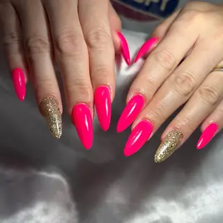ネイル nailroom sb𓈒𓂂𓏸のネイルデザイン