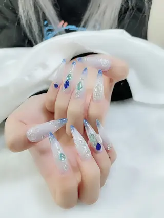 ネイル Amina nail salonのネイルデザイン