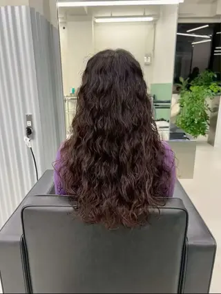 ロング パーマ ロングパーマ/ 海外レイヤー/表参道のヘアスタイル