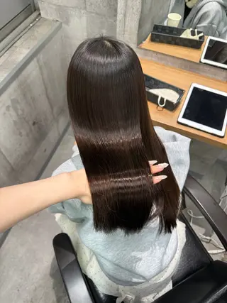 ロング ayano /レイヤー/艶カラーのヘアスタイル