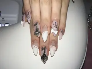 ネイル heaven_ carenのネイルデザイン