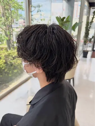 パーマ メンズ ワダ モエナのヘアスタイル