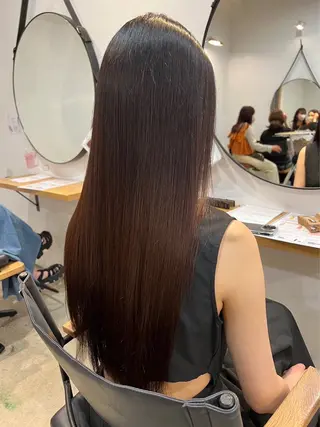 ロング 新村 小夏のヘアスタイル