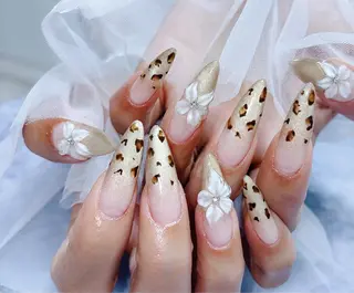 ネイル リリ ネイルサロンのネイルデザイン
