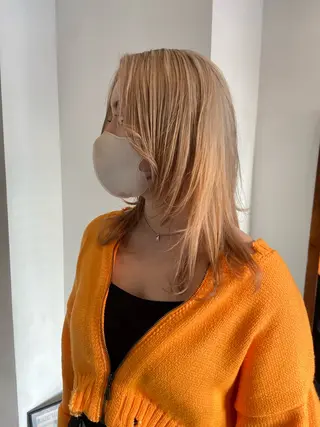ミディアム まつ あみのヘアスタイル