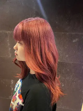 セミロング 🦋 韓国hair 🖤 RAMのヘアスタイル