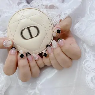 ネイル La neige* yuki 🐩🌙のネイルデザイン