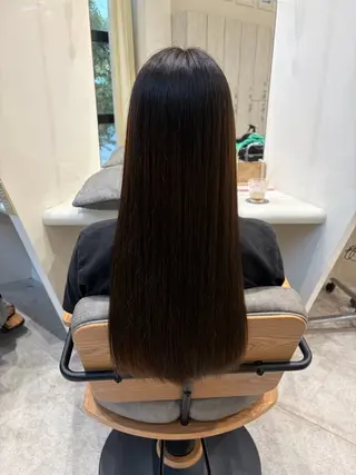 ロング カラー 志村 梨帆のヘアスタイル