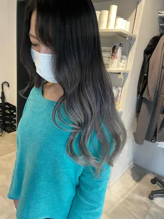 ロング カラー ブリーチ👩🦳/ ✂︎MANAMIのヘアスタイル