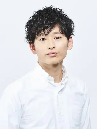 ショート パーマ メンズ 千脇 望美のヘアスタイル