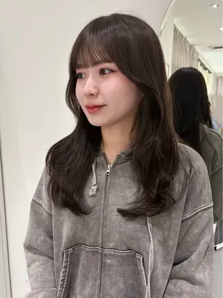 セミロング nakahara madokaのヘアスタイル