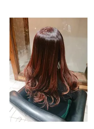 ロング 青山 早智子のヘアスタイル