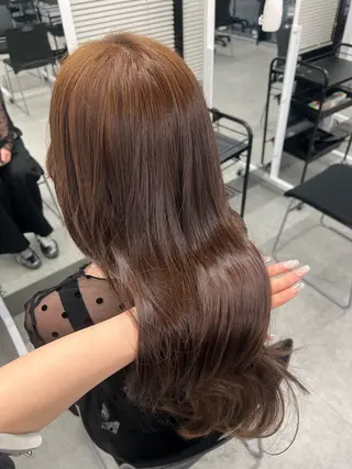 ロング Natsumi / 透明感艶カラーのヘアスタイル