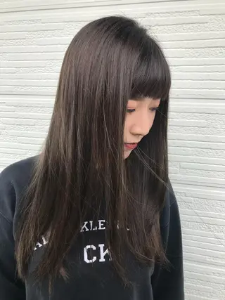 ロング カラー パーマ ヘアアレンジ 🍋透け感カラー🍃 オリーブ🍐Kahoのヘアスタイル