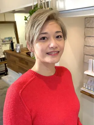 ミディアム カラー tahie 松屋町のヘアスタイル
