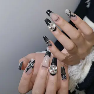ネイル Queen‘s なんのネイルデザイン