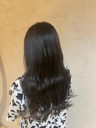 ロング カラー 竹添 有梨沙のヘアスタイル
