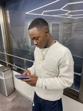 ショート メンズ 加藤 エバンのヘアスタイル