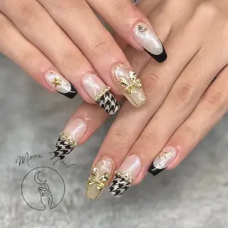 ネイル Moon Nail /栄 大須のネイルデザイン