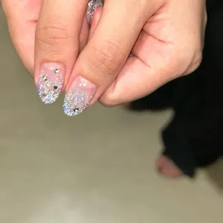 ネイル パラあり！フィルイン 美フォルムのネイルデザイン