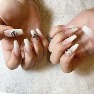 ネイル 後藤 美奈のネイルデザイン