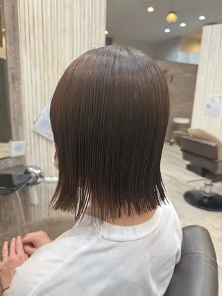 ミディアム ラモードイワイ土岐 / 太田のヘアスタイル