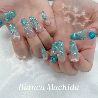 ネイル Bianca 🌟 yanagihasiのネイルデザイン