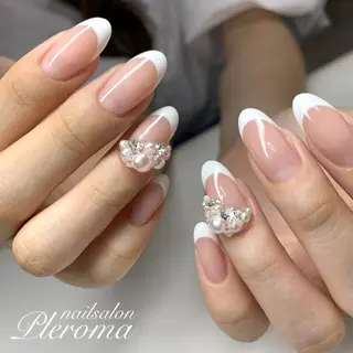 ネイル 【増毛エクステ】 Pleromaのヘアスタイル