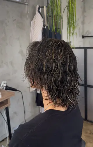 ミディアム カラー パーマ メンズ 🔥メンズ圧倒的人気 ROOOMEN松田隆のヘアスタイル