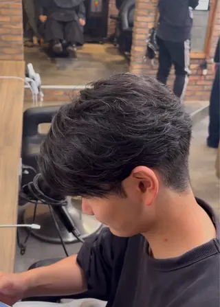 ショート カラー パーマ ヘアアレンジ メンズ キッズ 波巻き/シャドウ/ 特化 福田朝輝のヘアスタイル
