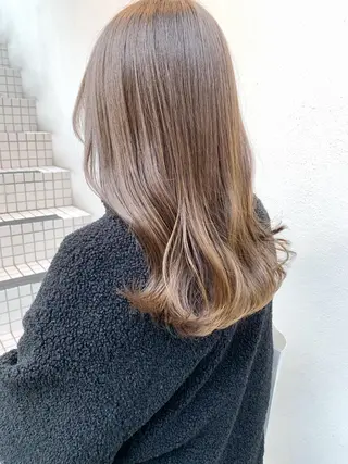 セミロング カラー 樫原裕二/似合わせ カット/透明感カラーのヘアスタイル
