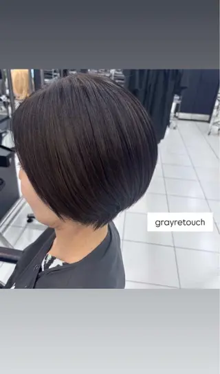 カラー 岸本 謙生のヘアスタイル