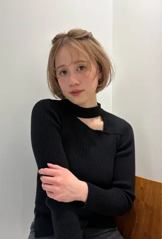 ミディアム 保野加/トレンドボブ 透明感爆発カラーのヘアスタイル