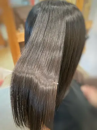 ロング 谷口 幸衣のヘアスタイル