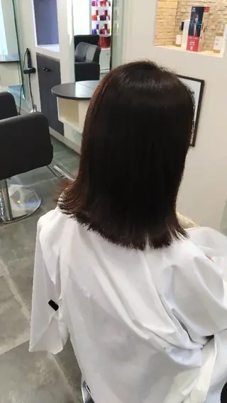 ミディアム 有賀 ちかのヘアスタイル