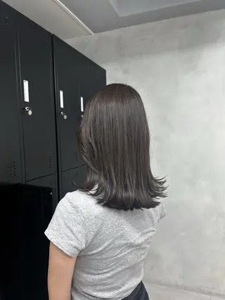 ミディアム カラー 大村 さくらのヘアスタイル
