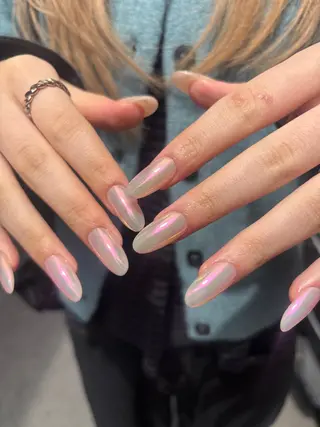 ロング One ♡ YUKINEのネイルデザイン