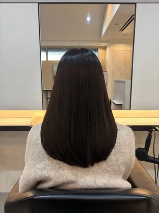 ロング カラー 佐々木 愛里のヘアスタイル