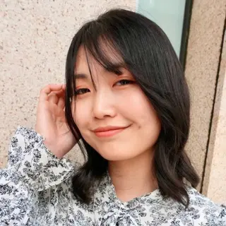 ミディアム ❇️安達 優心❇️ レイヤー/艶髪特化のヘアスタイル