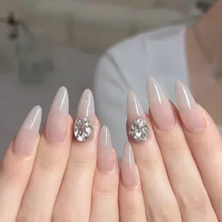 ネイル FLY Nail Salonのネイルデザイン