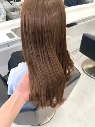 ロング カラー NANO／ ブリーチ×レイヤーのヘアスタイル