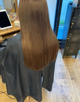 ロング ✨色持ちの良い艶 カラー✨蟹江真世のヘアスタイル