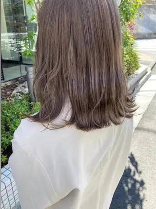 ミディアム ✨色持ちの良い艶 カラー✨蟹江真世のヘアスタイル