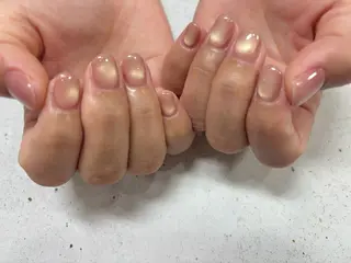 ネイル ルプラボウ 坂木 桃子のネイルデザイン