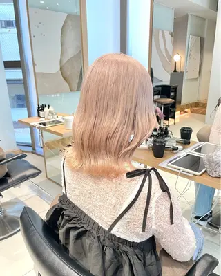 セミロング カラー ツヤ髪/ハイトーン 💎Nokaのヘアスタイル