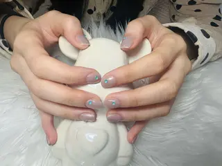 ネイル Shiori Nailのネイルデザイン