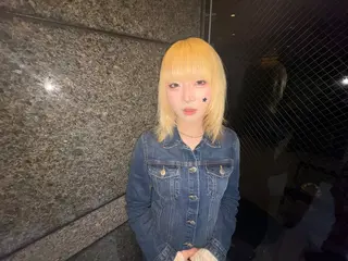 ミディアム カラー 山下 夏季のヘアスタイル