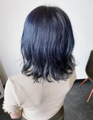 ショート カラー 川合 勇気のヘアスタイル